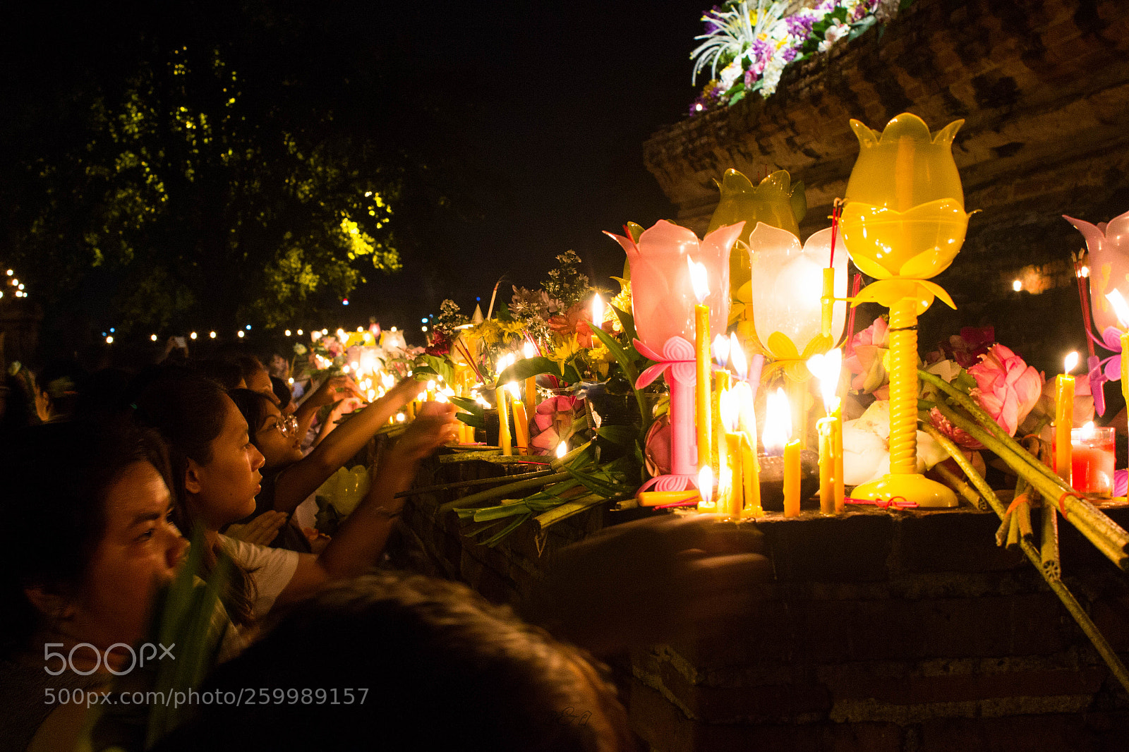 Canon EOS 600D (Rebel EOS T3i / EOS Kiss X5) sample photo. Visakha puja day photography