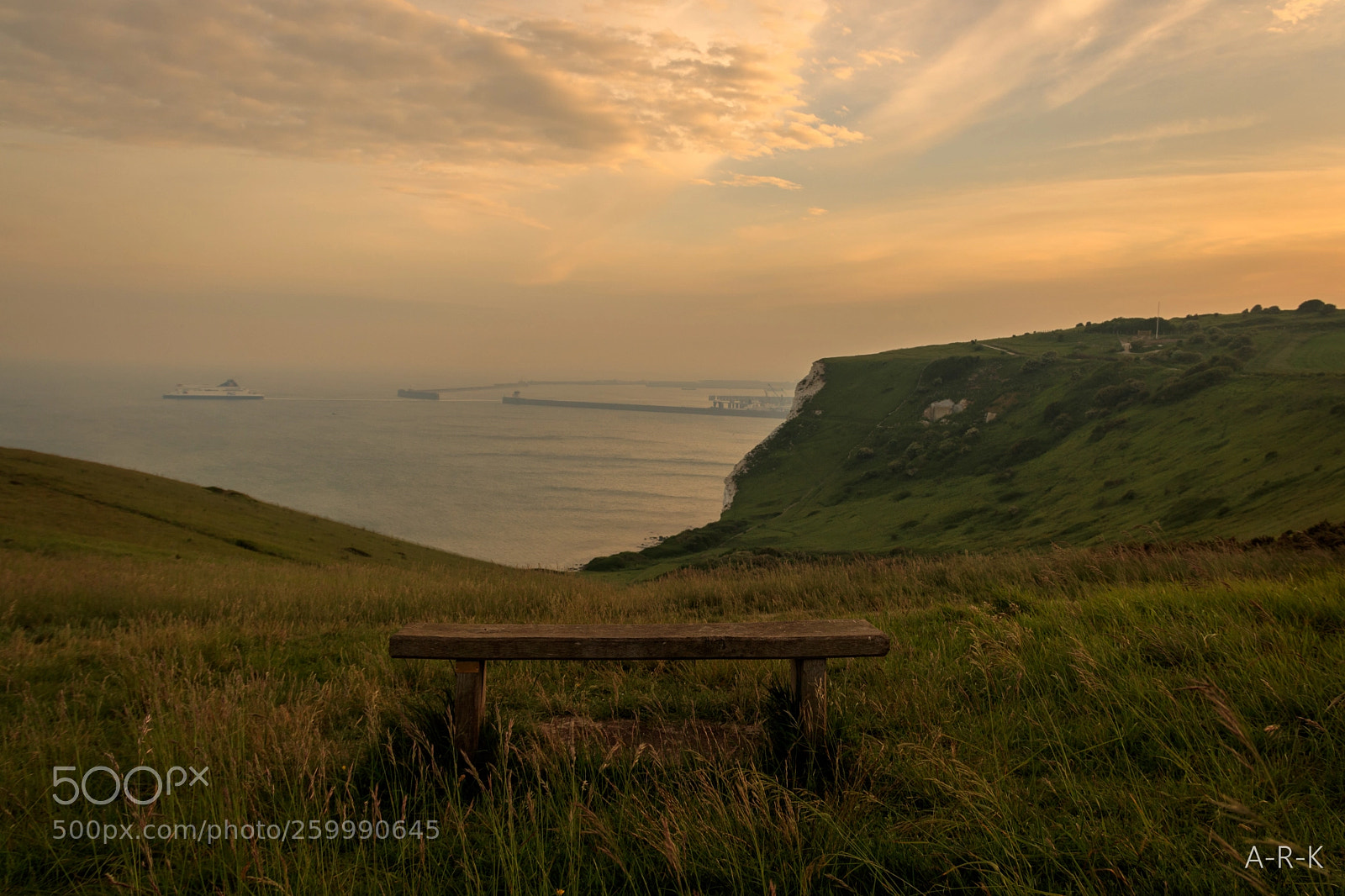Canon EOS 750D (EOS Rebel T6i / EOS Kiss X8i) sample photo. Best place to relax photography