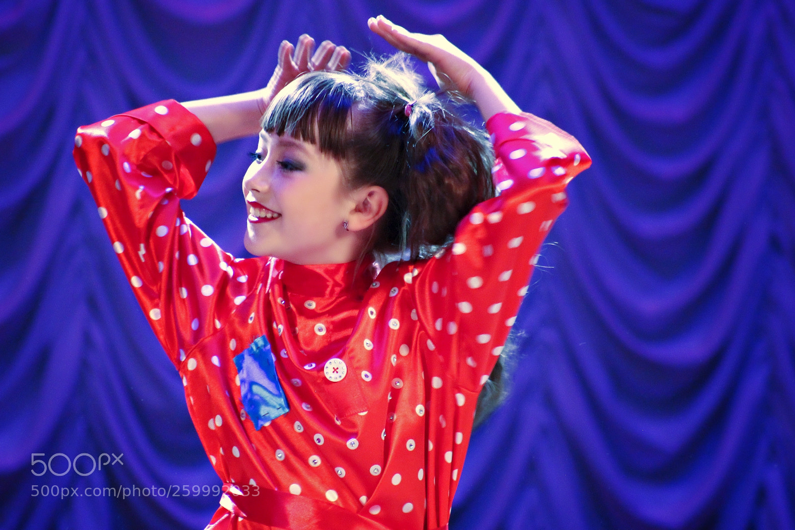 Canon EOS 600D (Rebel EOS T3i / EOS Kiss X5) sample photo. Lassie in the dance photography
