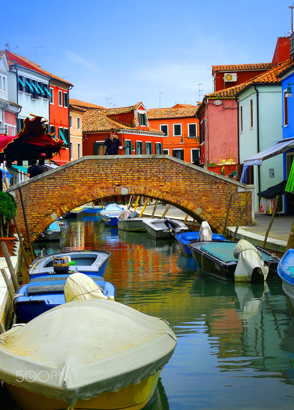 Nikon Coolpix L610 sample photo. Colourful burano photography