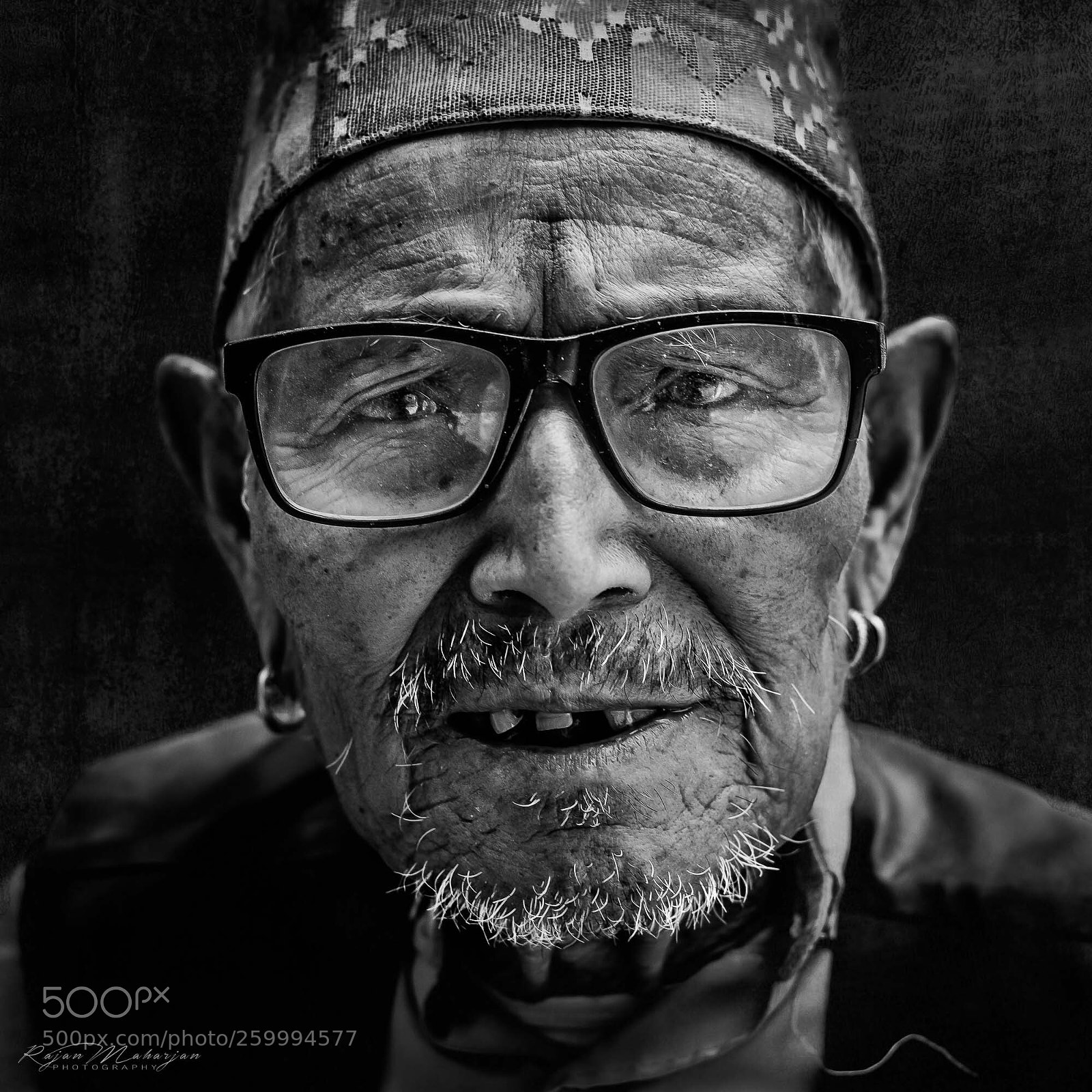 Nikon D750 sample photo. ~ oldman from nepal ~ photography