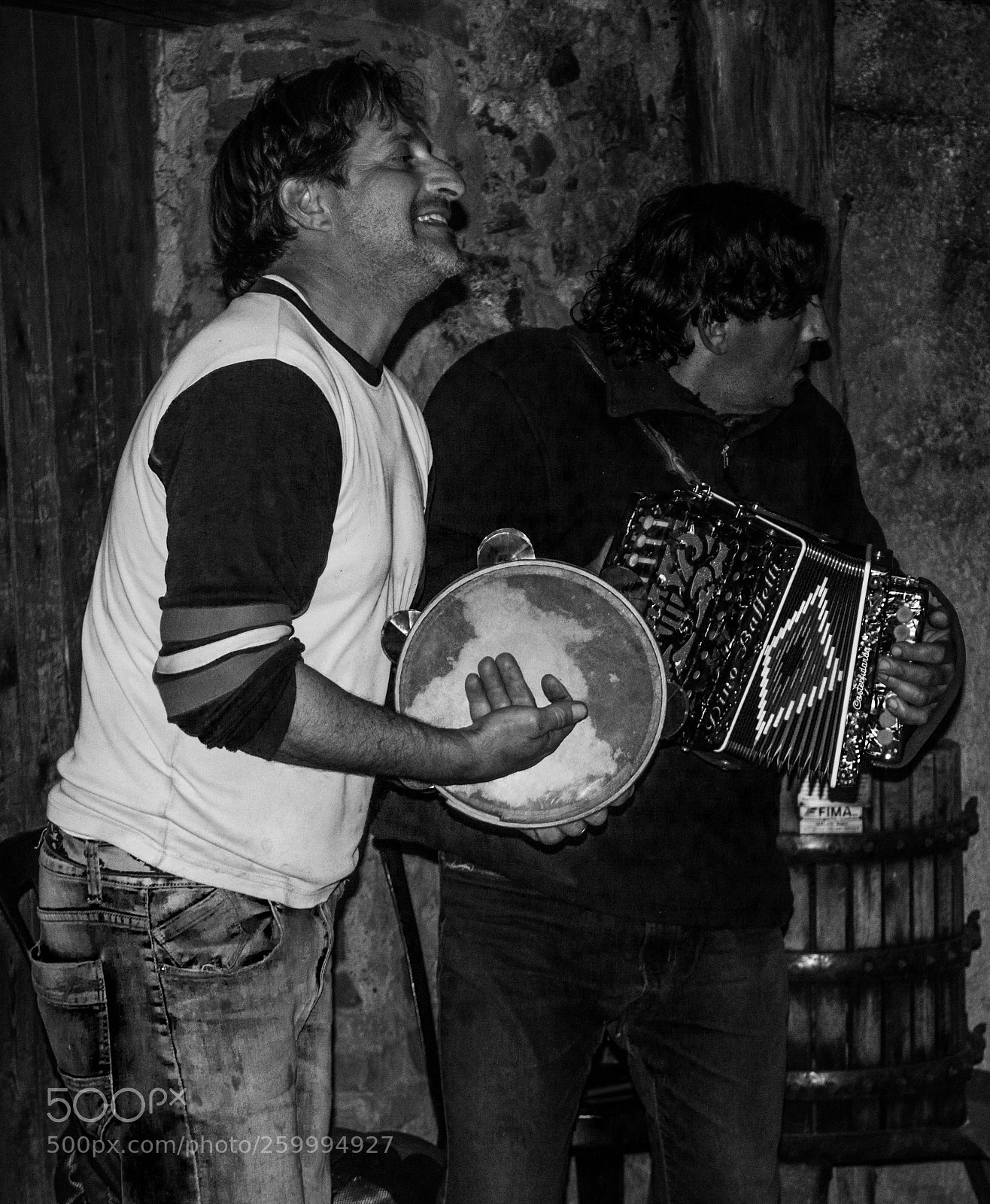 Nikon D5200 sample photo. The music in our photography