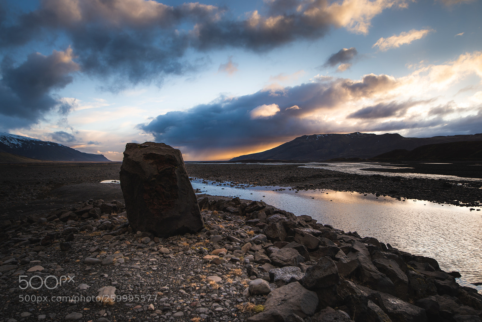 Nikon D610 sample photo. Lava rocks at sunset photography