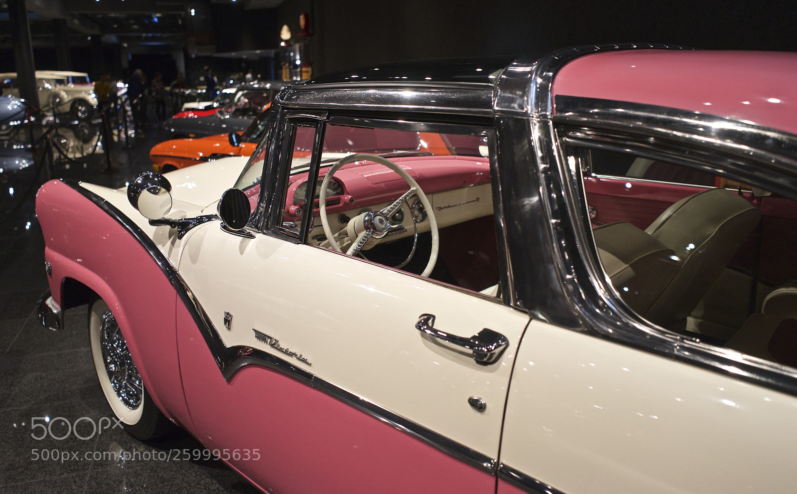 Sony a7 sample photo. Ford fairlane crown victoria photography