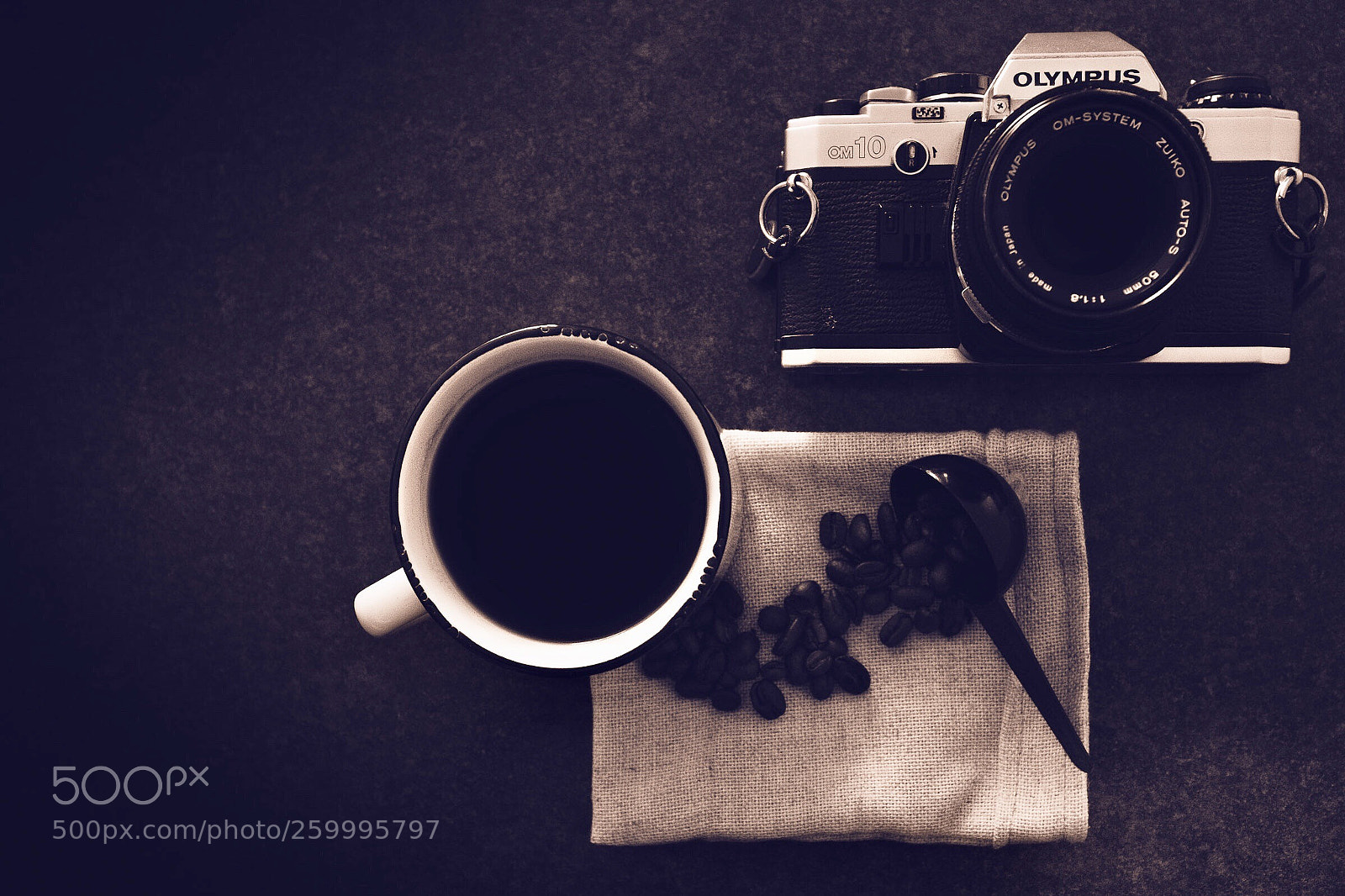 Fujifilm X100F sample photo. Death before decaf

 photography
