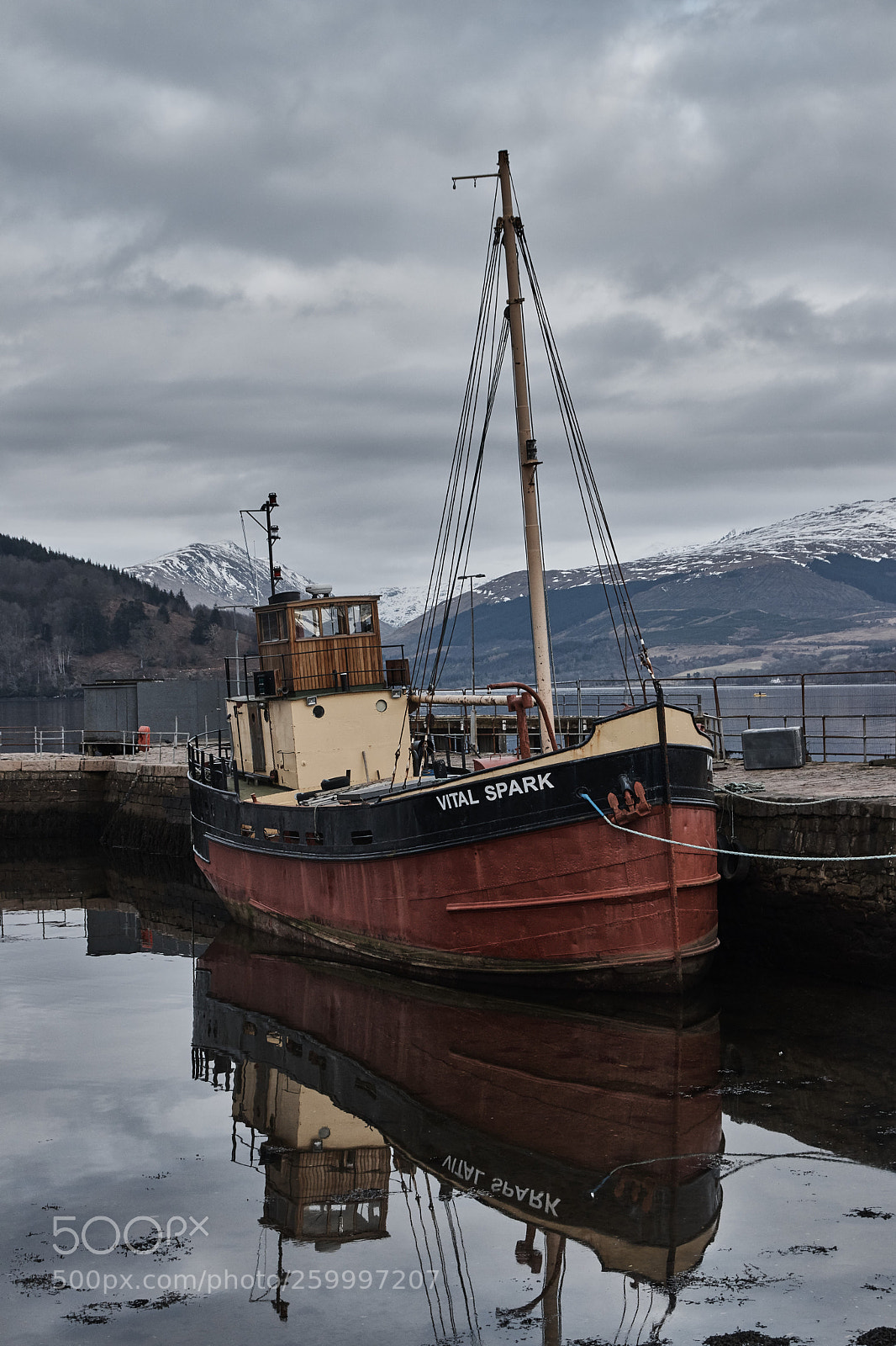 Canon EOS 80D sample photo. Boat photography