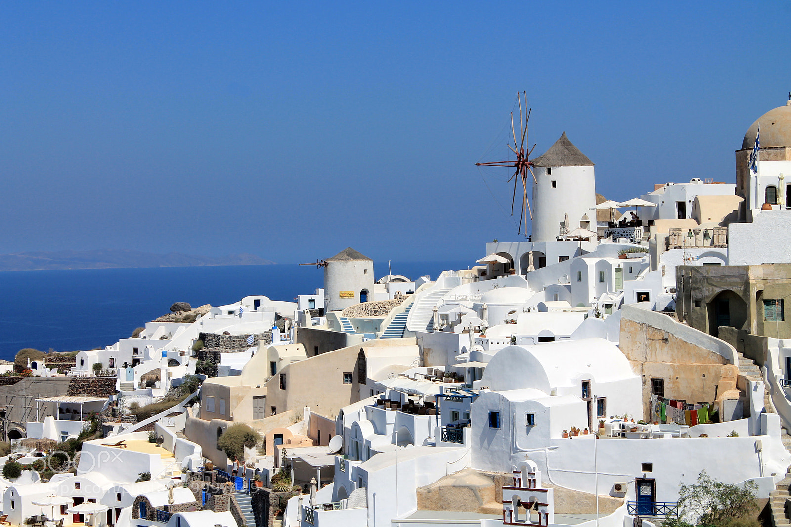 Canon EOS 1100D (EOS Rebel T3 / EOS Kiss X50) sample photo. Sunny santorini photography