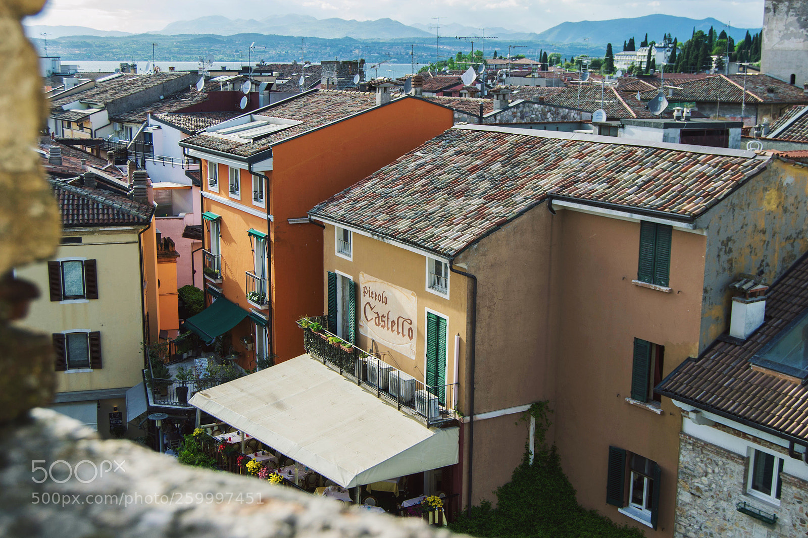 Nikon D3100 sample photo. Sirmione photography