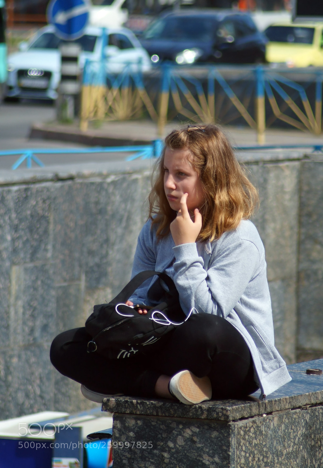 Sony SLT-A58 sample photo. In waiting (street portrait) photography