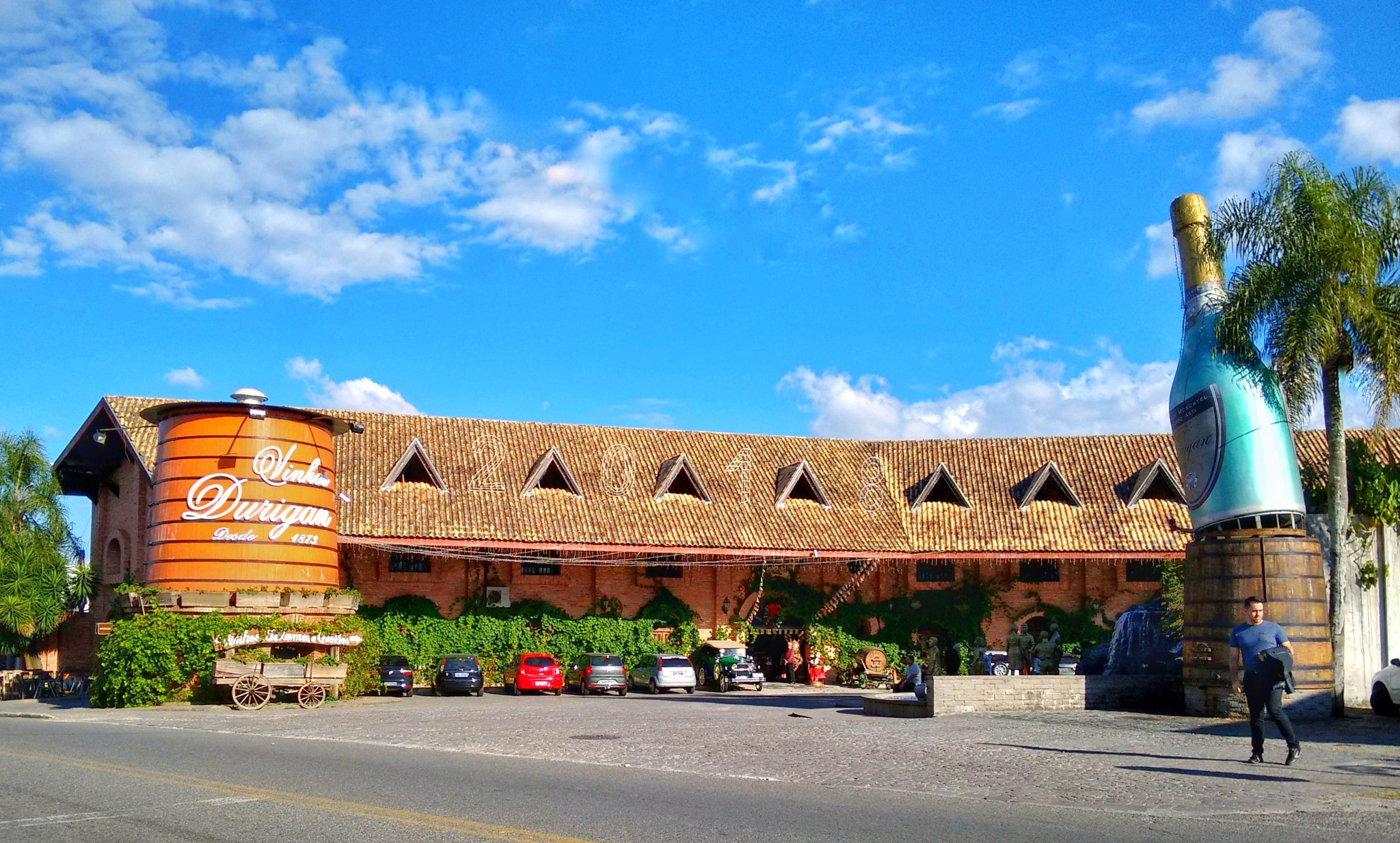 Motorola Moto G with 4G LTE (2nd Gen) sample photo. Santa felicidade / curitiba / pr / br photography