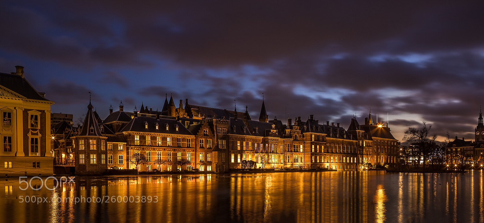 Canon EOS-1D X Mark II sample photo. Dutch parliament at the photography