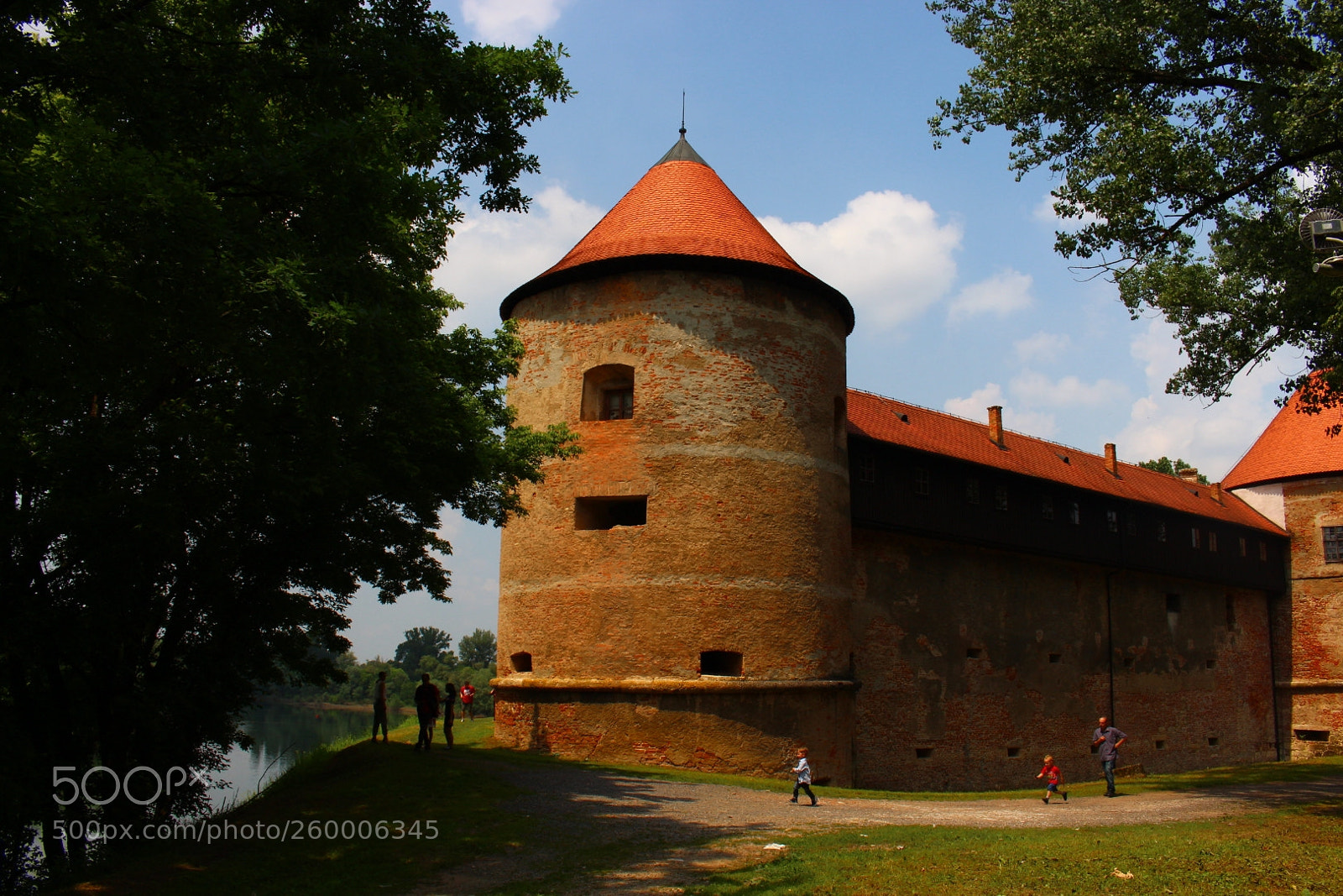 Canon EOS 700D (EOS Rebel T5i / EOS Kiss X7i) sample photo. Old city sisak,croatia photography