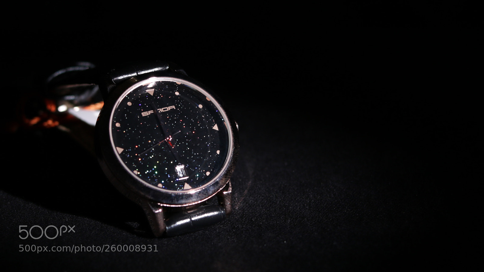 Canon EOS 750D (EOS Rebel T6i / EOS Kiss X8i) sample photo. Sanda watch photography