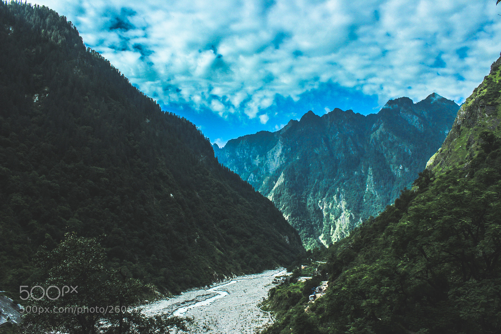 Canon EOS 600D (Rebel EOS T3i / EOS Kiss X5) sample photo. Beauty of mountain photography