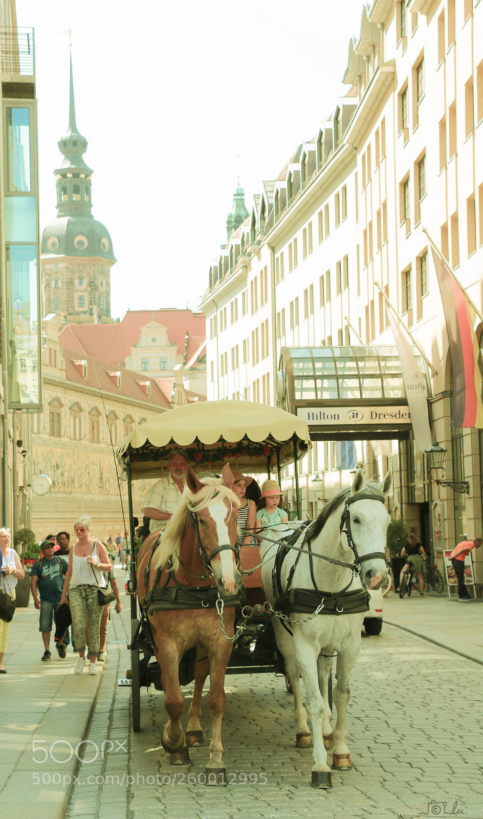 Canon EOS 70D sample photo. Dresden photography