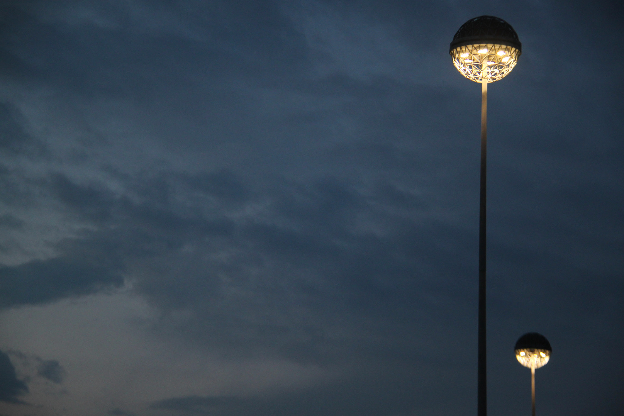 Canon EOS 500D (EOS Rebel T1i / EOS Kiss X3) sample photo. Dawn, bespin photography