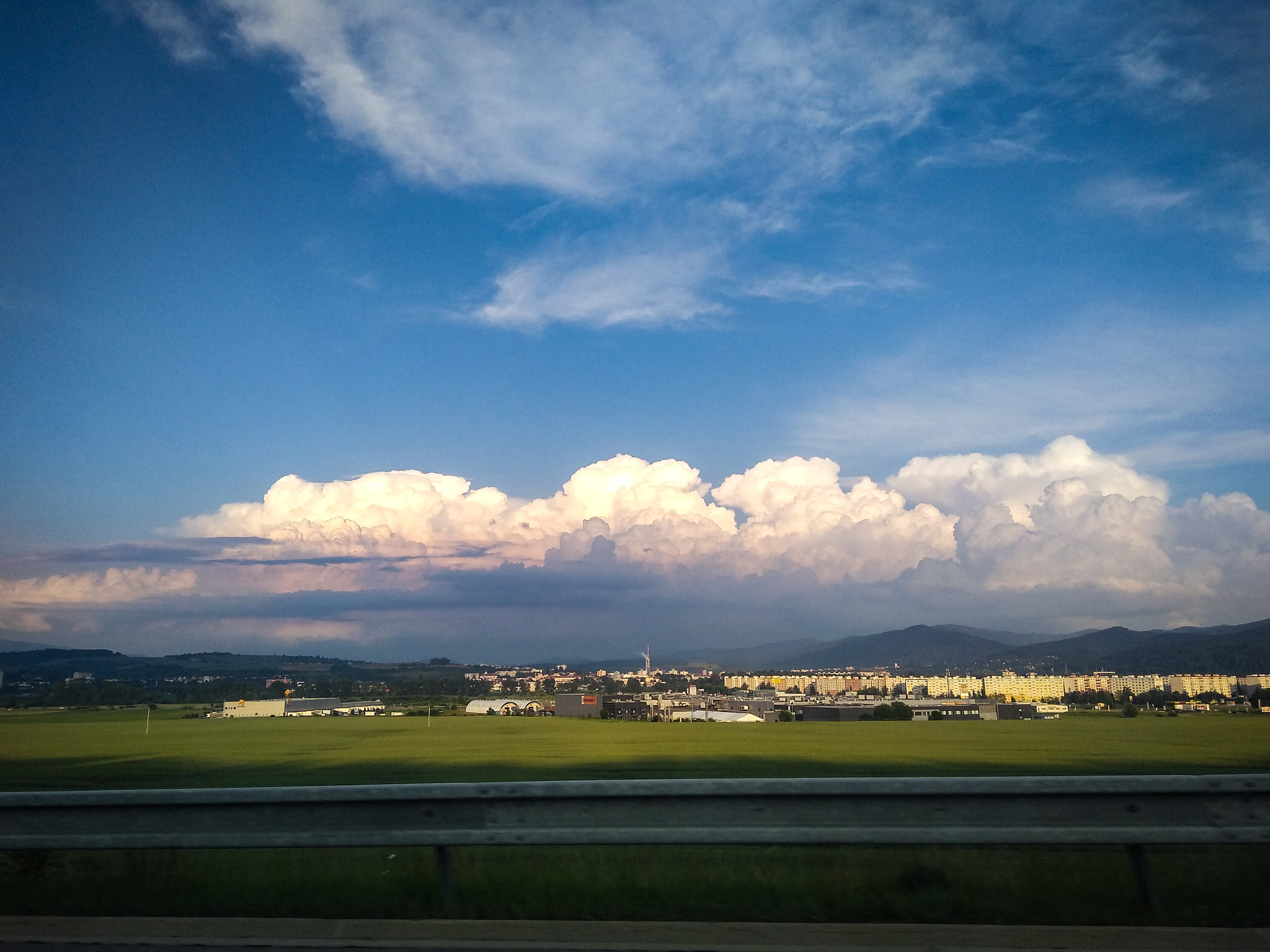 Motorola Moto G (5S) Plus sample photo. Zvolen photography