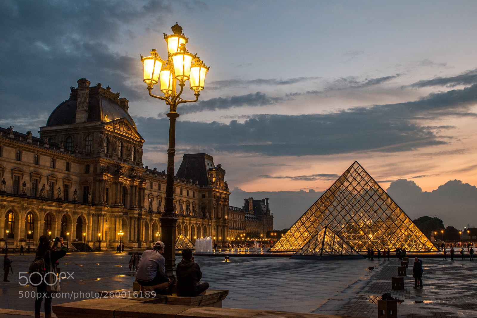 Nikon D5500 sample photo. Louvre at dusk photography