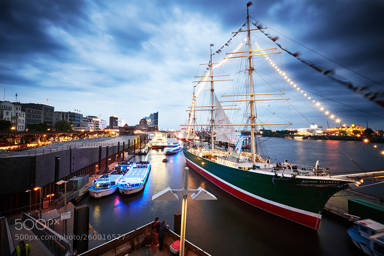 Fujifilm X-T1 sample photo. Hamburg harbour at night photography