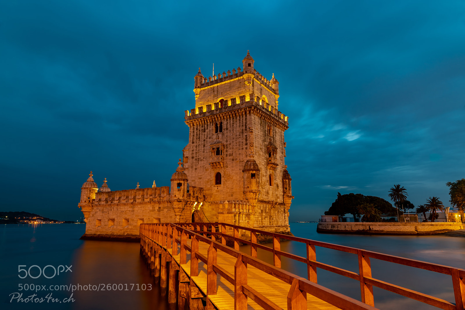 Canon EOS 5D Mark IV sample photo. Torre de belém photography