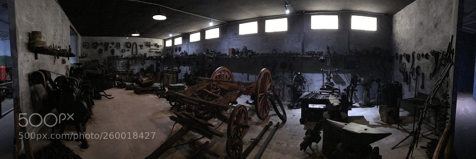 Apple iPhone 7 sample photo. Officina - piana delle photography