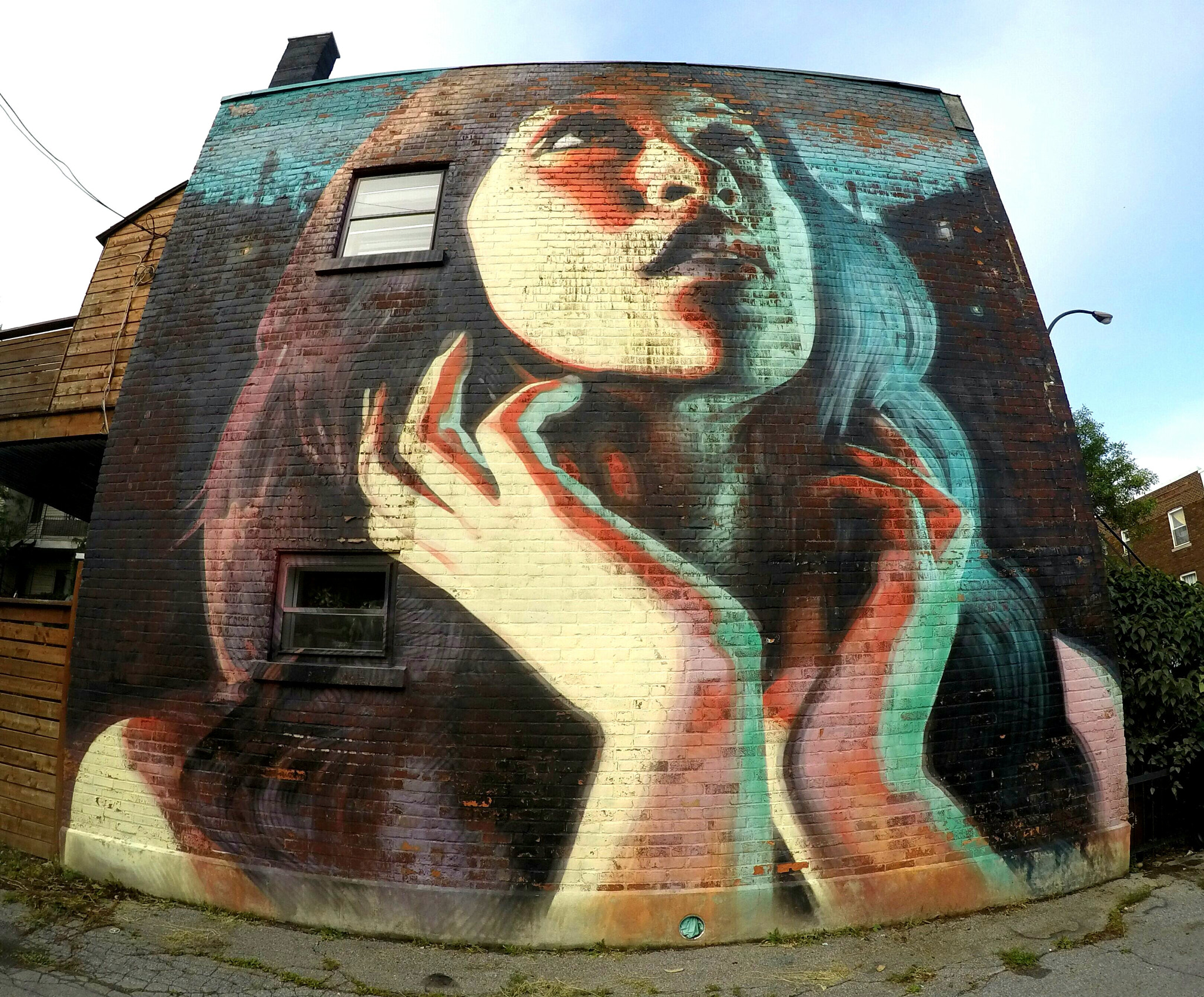 GoPro HERO4 Silver sample photo. Montréal street art photography