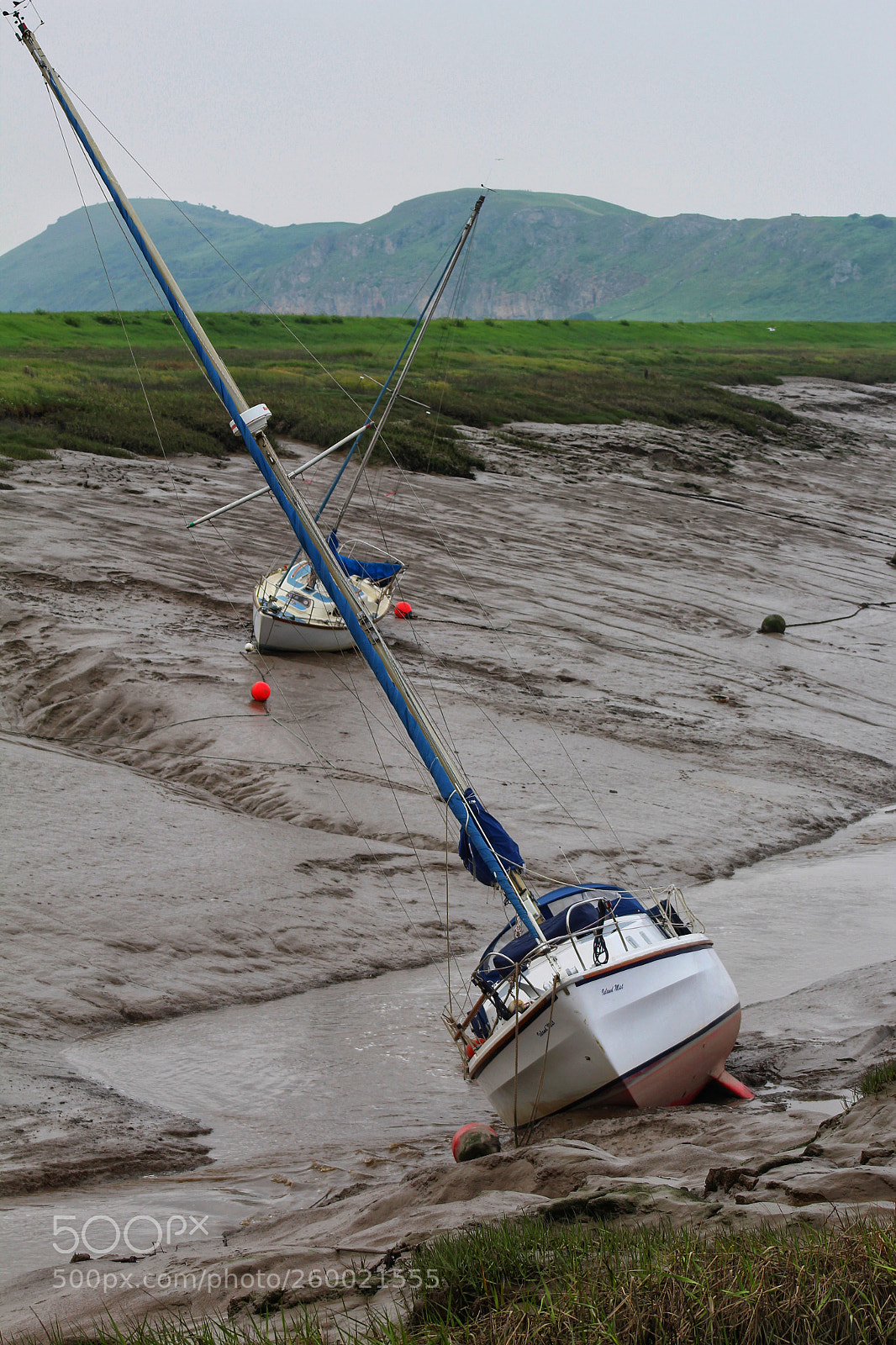 Canon EOS 1300D (EOS Rebel T6 / EOS Kiss X80) sample photo. Somerset estuary mud photography