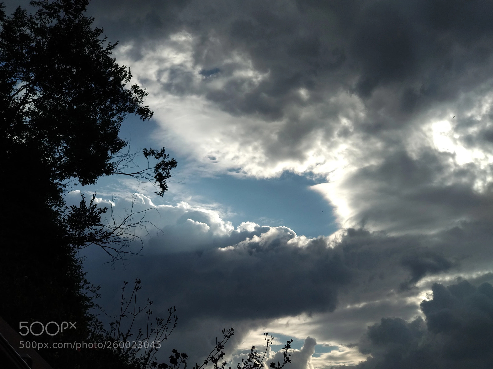 Xiaomi Mi A1 sample photo. The sky is the photography