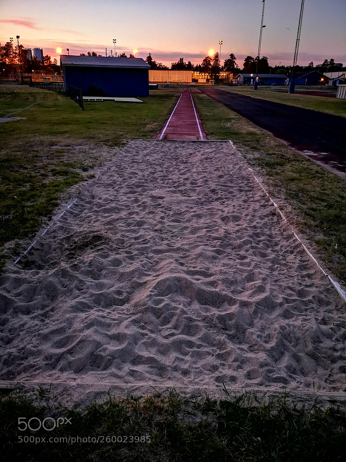 HUAWEI CLT-L29 sample photo. Jump photography