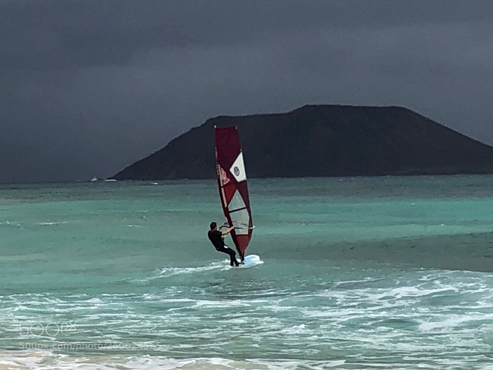 Apple iPhone 8 sample photo. Storm photography