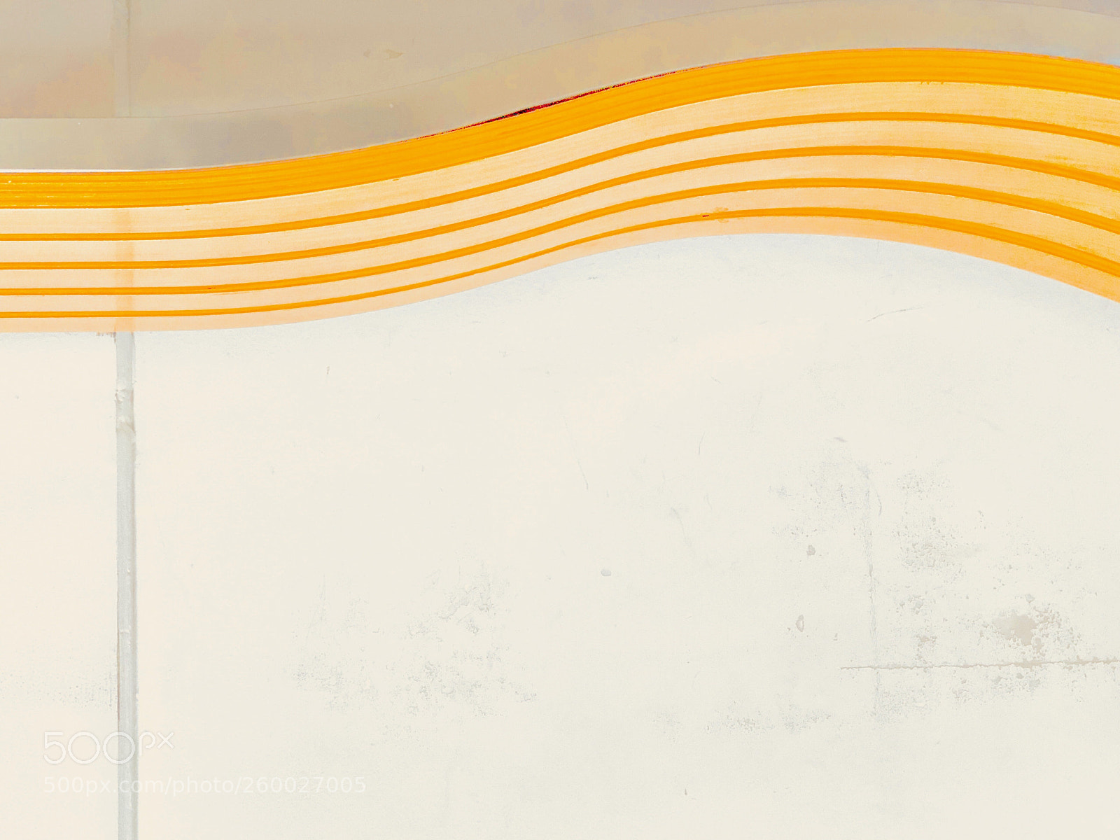 Apple iPhone 8 Plus sample photo. Yellow form photography