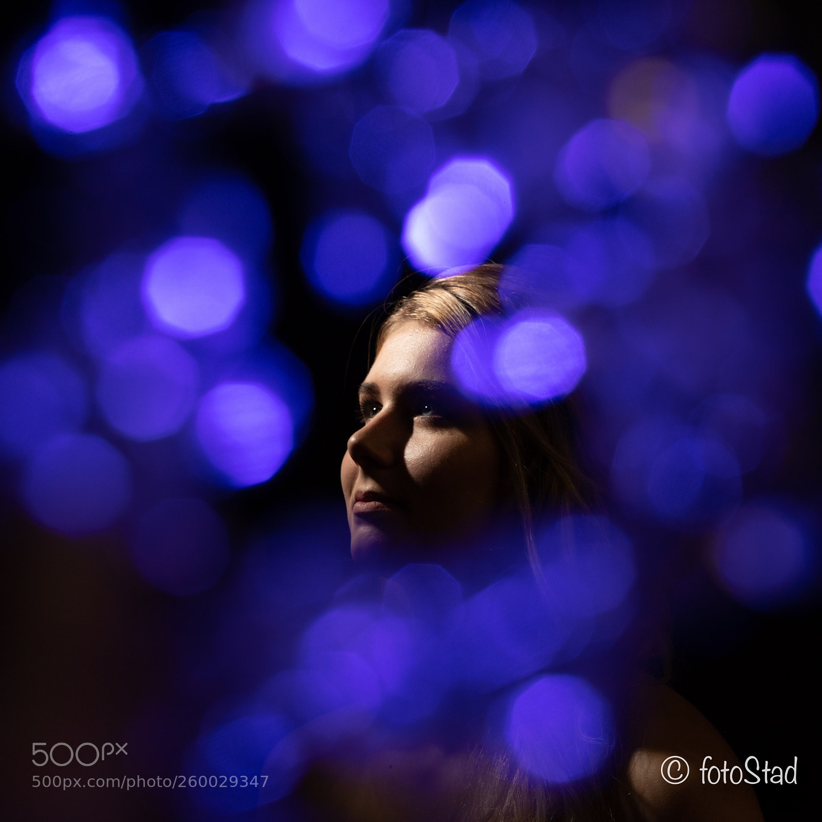 Canon EOS 6D Mark II sample photo. In the blue bubbels photography