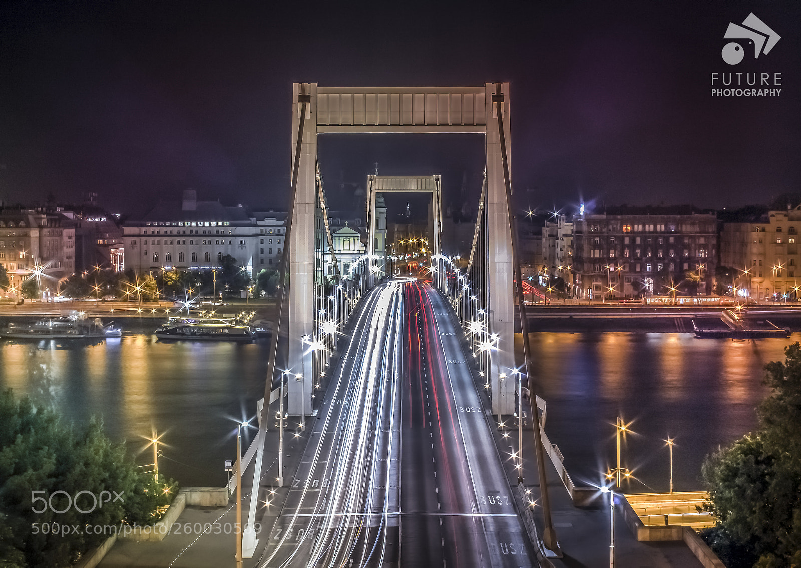 Canon EOS 1300D (EOS Rebel T6 / EOS Kiss X80) sample photo. Budapest night photography