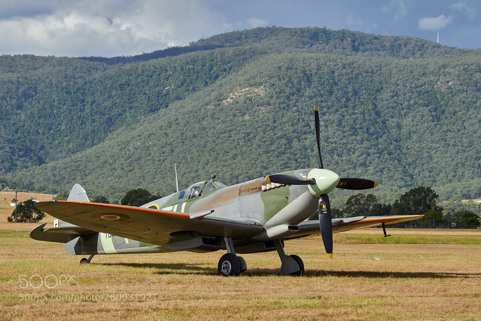 Olympus OM-D E-M1 Mark II sample photo. Supermarine spitfire mk xvi photography