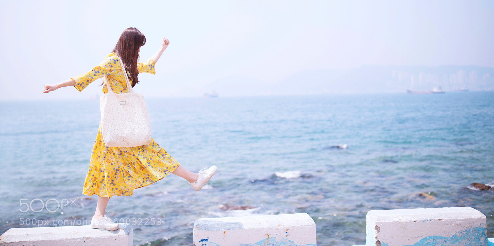 Canon EOS 5D Mark IV sample photo. Working photography