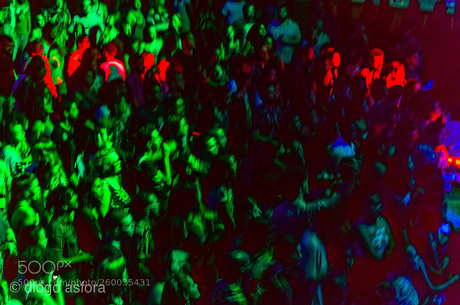 Nikon D5000 sample photo. Crowd photography