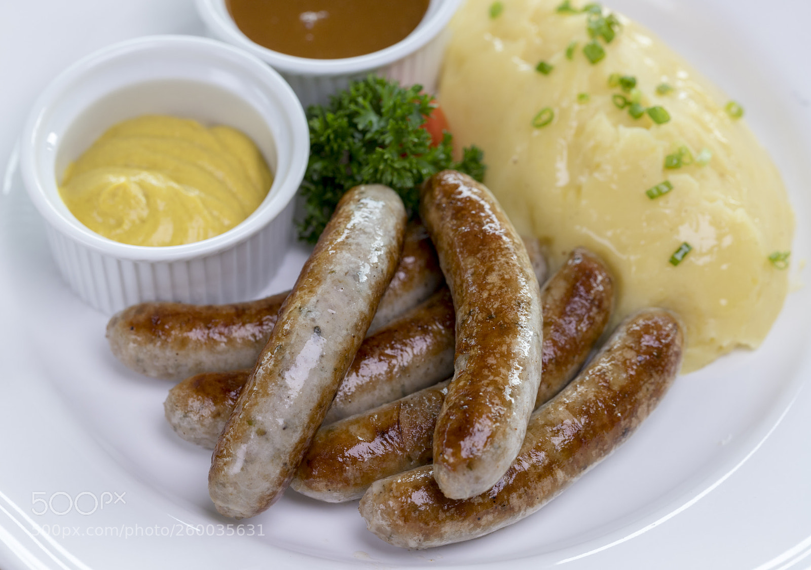 Canon EOS 6D Mark II sample photo. Nürnberger bratwürstchen photography