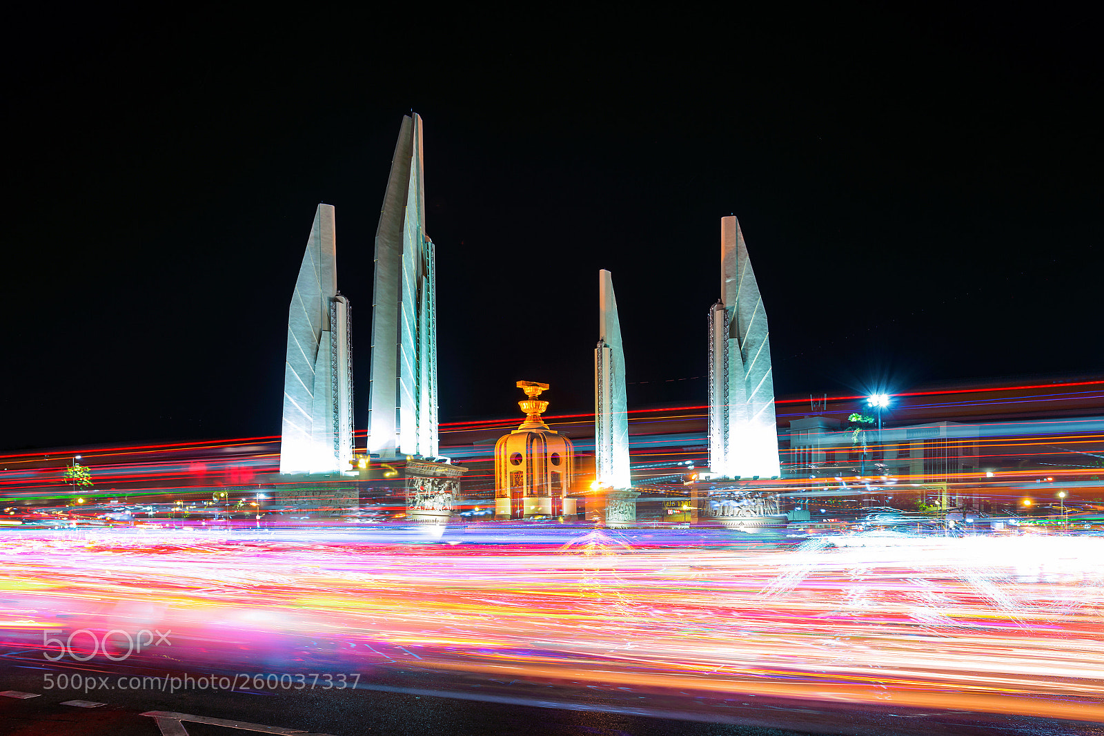 Canon EOS 6D sample photo. Democracy monument photography