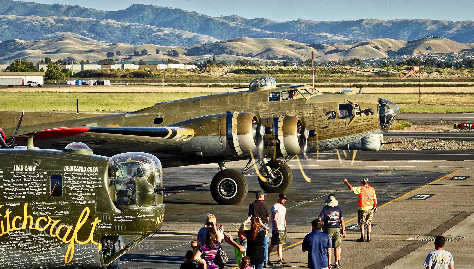 Sony a7R III sample photo. 1944 boeing b-17g flying photography