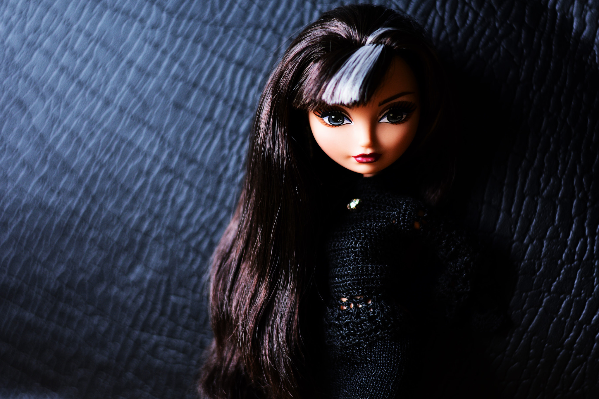 Nikon D7200 + Nikon AF-S Nikkor 50mm F1.8G sample photo. Leather and lace photography