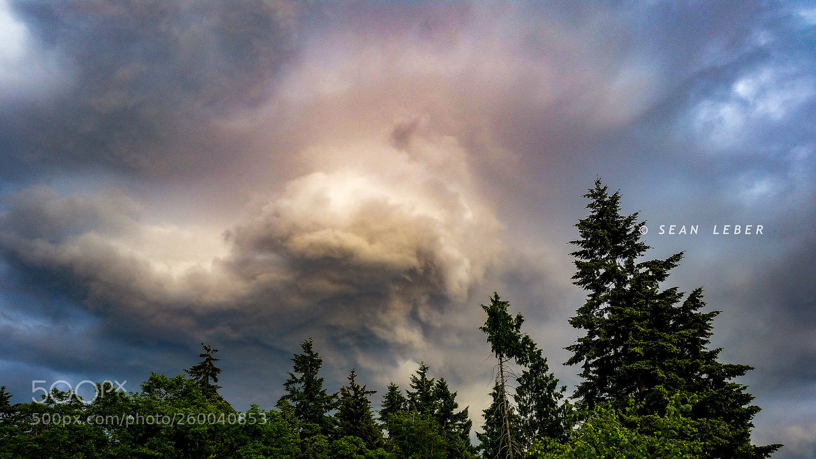 Samsung Galaxy Note4 sample photo. Clouds over seatle photography