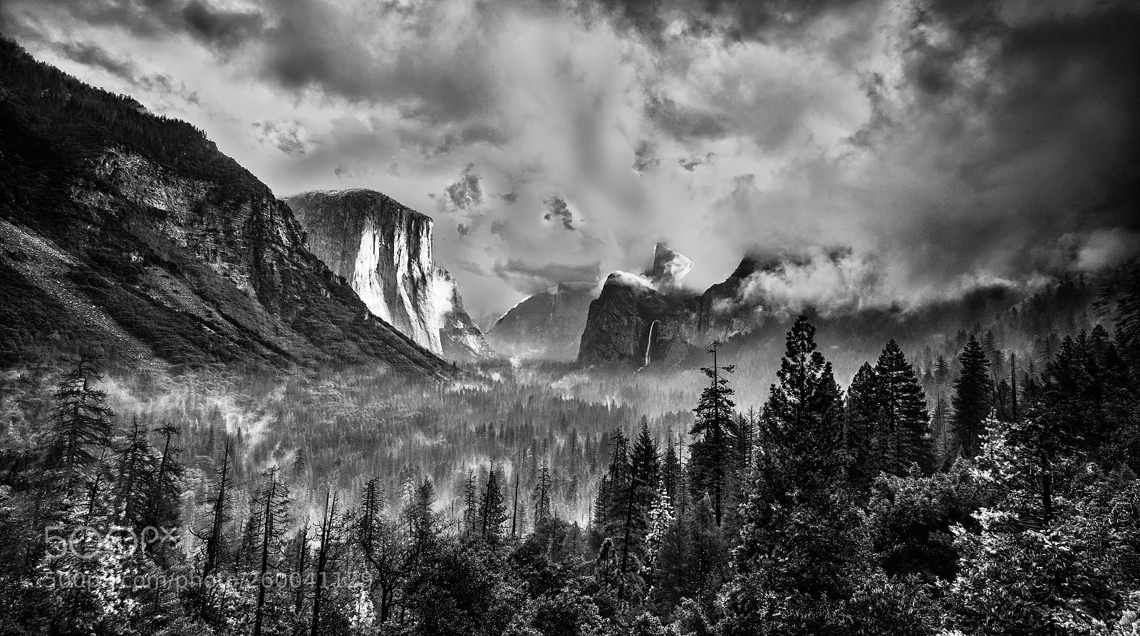 Sony a7R II sample photo. Thunderclouds over tunnel view photography