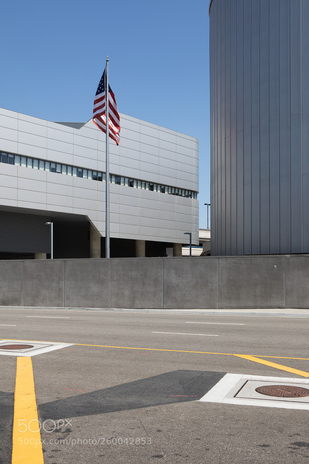 Canon EOS 5D Mark IV sample photo. Central utility plant center photography