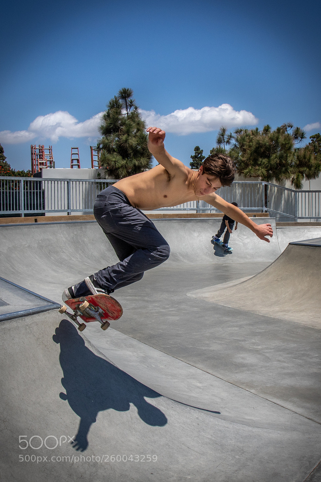 Canon EOS 7D Mark II sample photo. Beginning of the trick photography