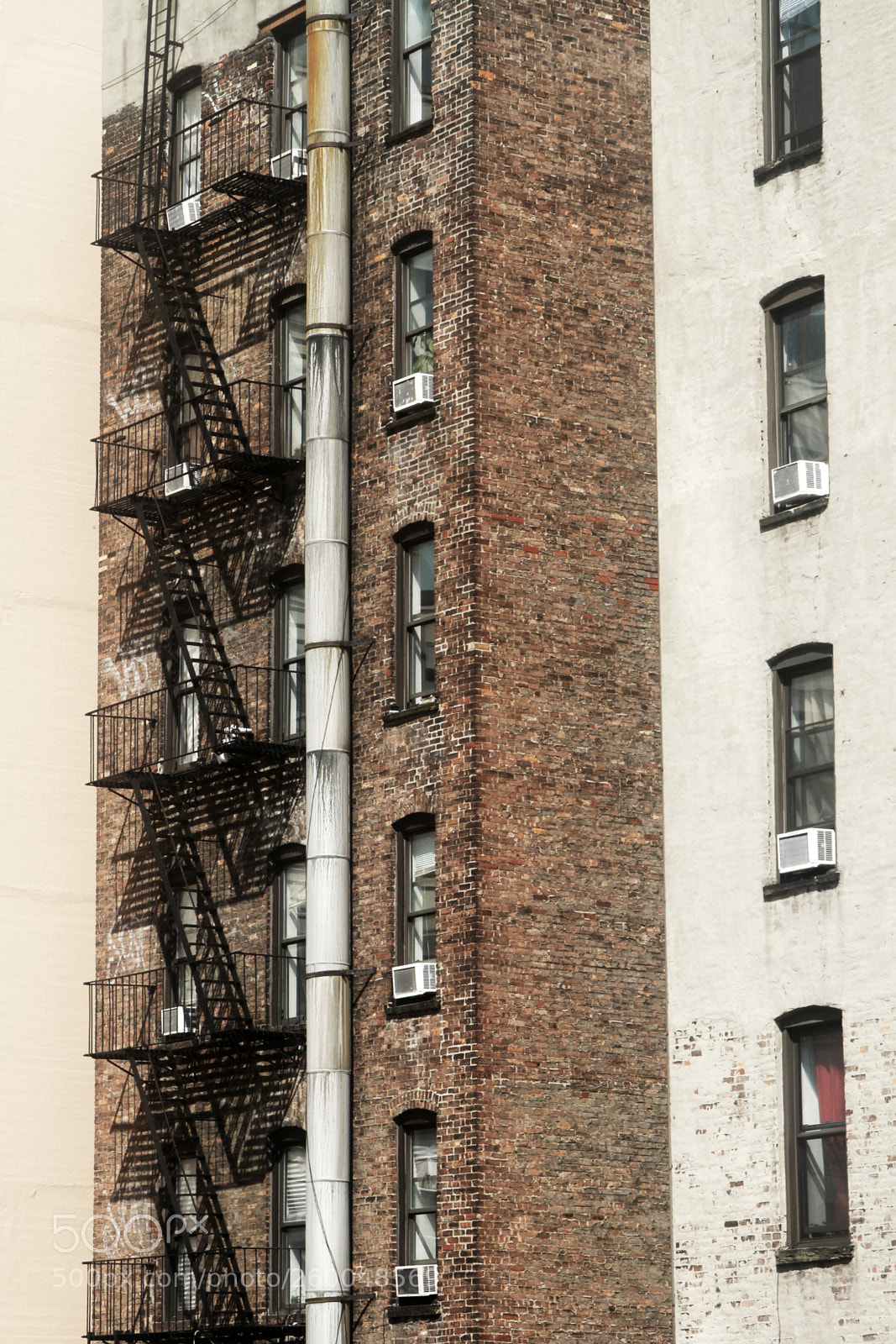 Canon EOS 7D sample photo. Straight lines photography