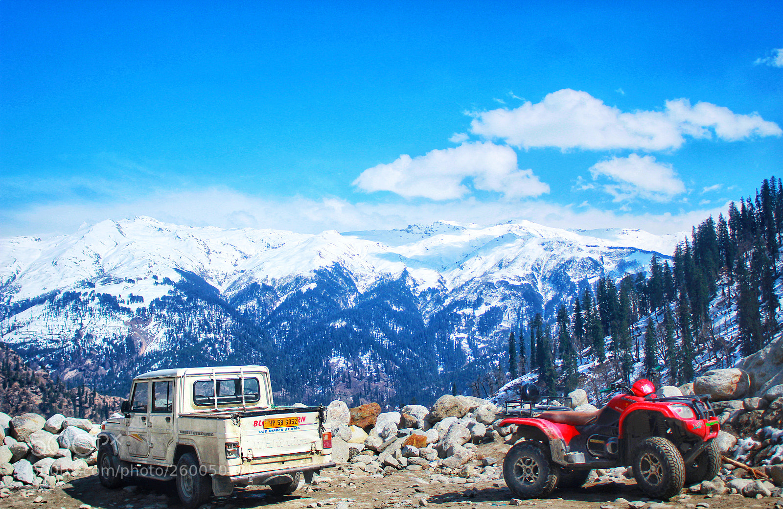 Canon EOS 1200D (EOS Rebel T5 / EOS Kiss X70 / EOS Hi) sample photo. Himalayan off-road photography