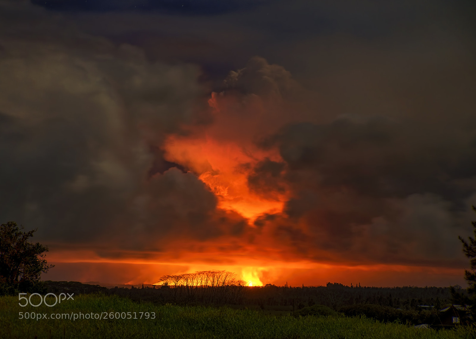 Nikon D610 sample photo. Pyrocumulus cloud from hawaii's photography
