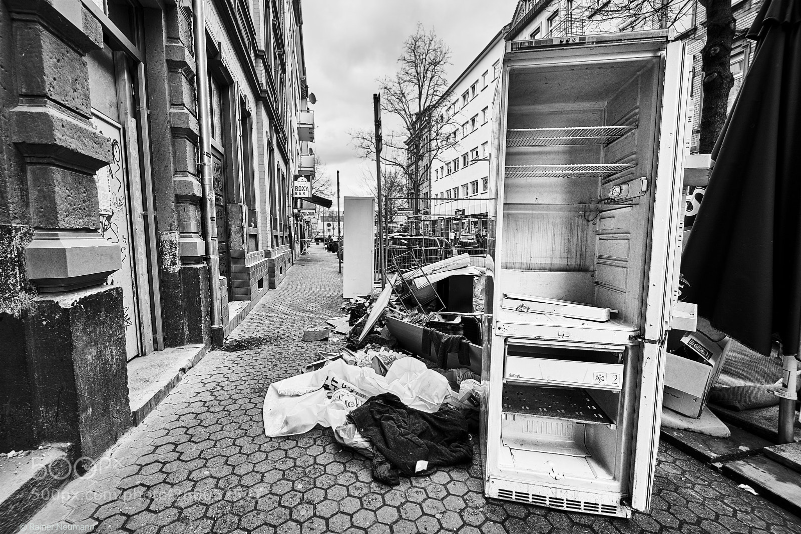 Sony a7R II sample photo. Jungbusch 77 b&w photography