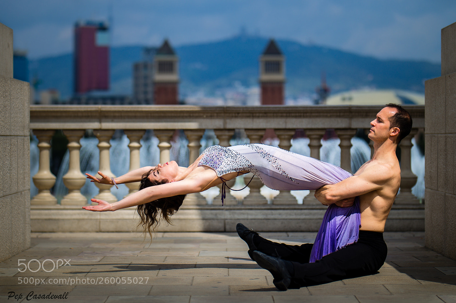 Canon EOS 6D sample photo. Dancing in the street photography