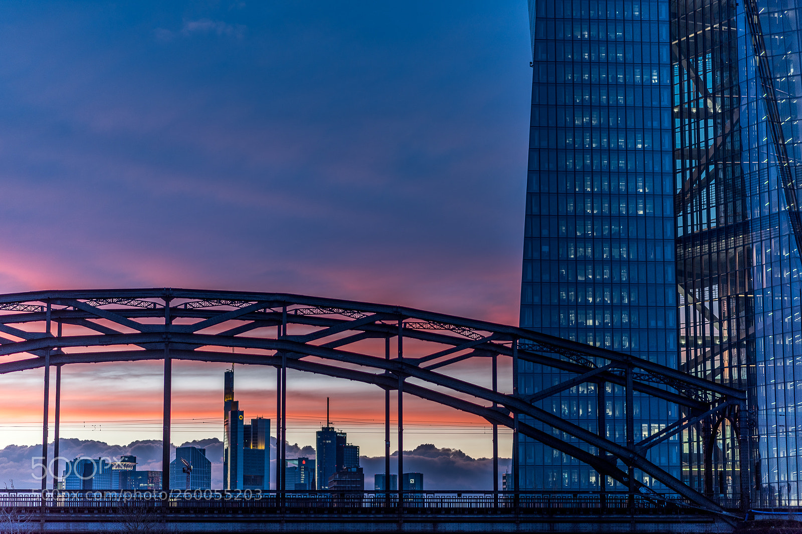 Nikon D810 sample photo. Evening in frankfurt photography